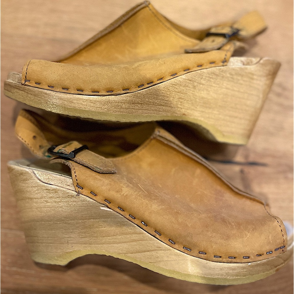 No. 6 slingback clog 38